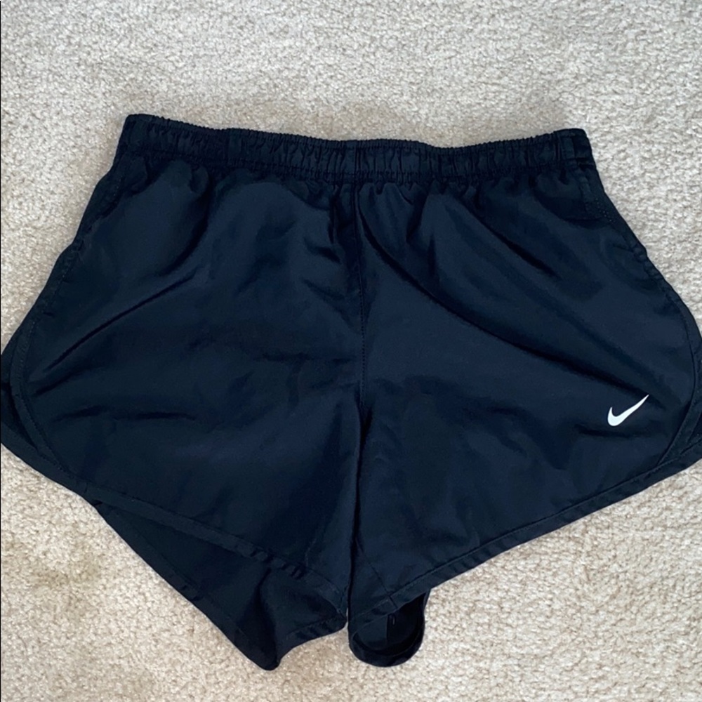 black nike dry fit shorts